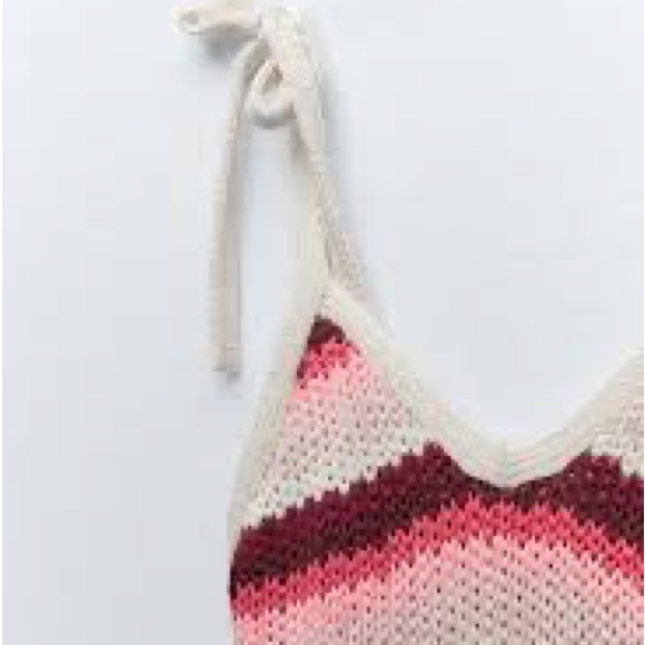 NWOT ZARA LIMITED EDITION KNIT DRESS - Picture 3 of 6